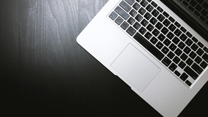 Dlaczego warto kupić laptop poleasingowy? Oto 5 istotnych kwestii