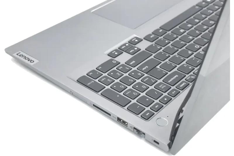 Jak efektywnie przywrócić system w laptopie Lenovo?