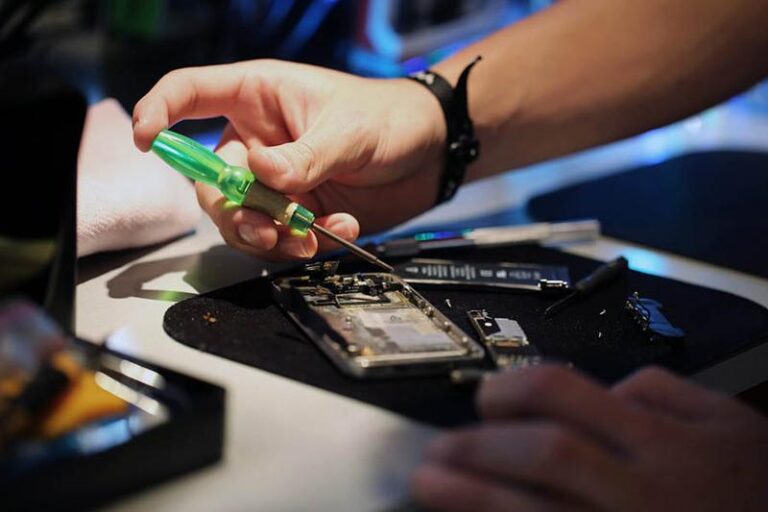 Gdzie znaleźć najlepsze miejsce na naprawę smartfona Lenovo?